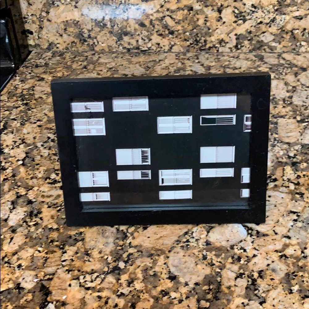 Black picture frame